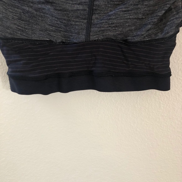 Lululemon Run For Gold Tank - Picture 6 of 6